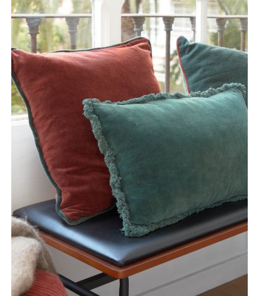 Чехол для подушки Julina из 100% хлопка и бархата красного цвета с зеленой каймой 45 x 45 см